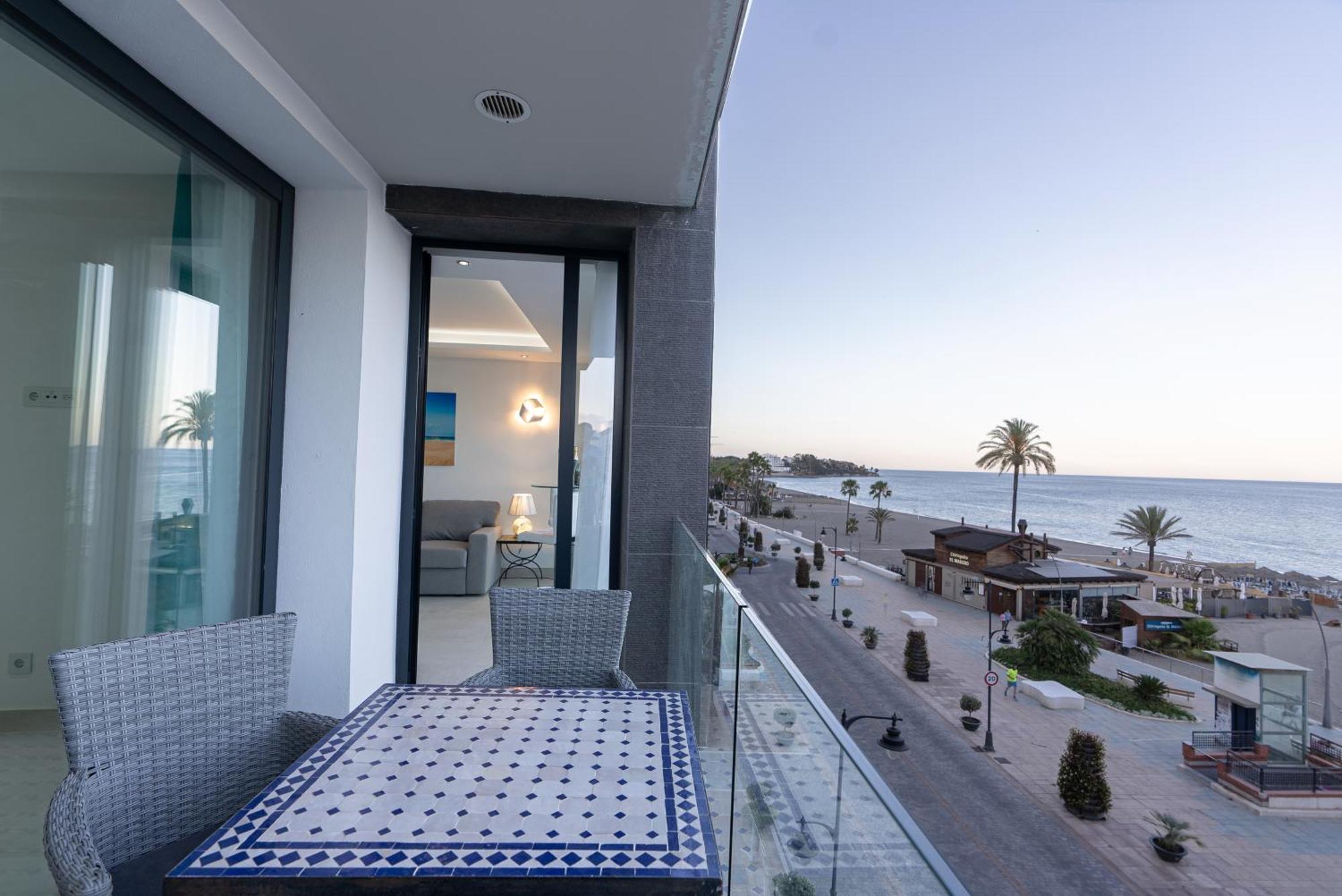 La Viu Leilighet Estepona Eksteriør bilde