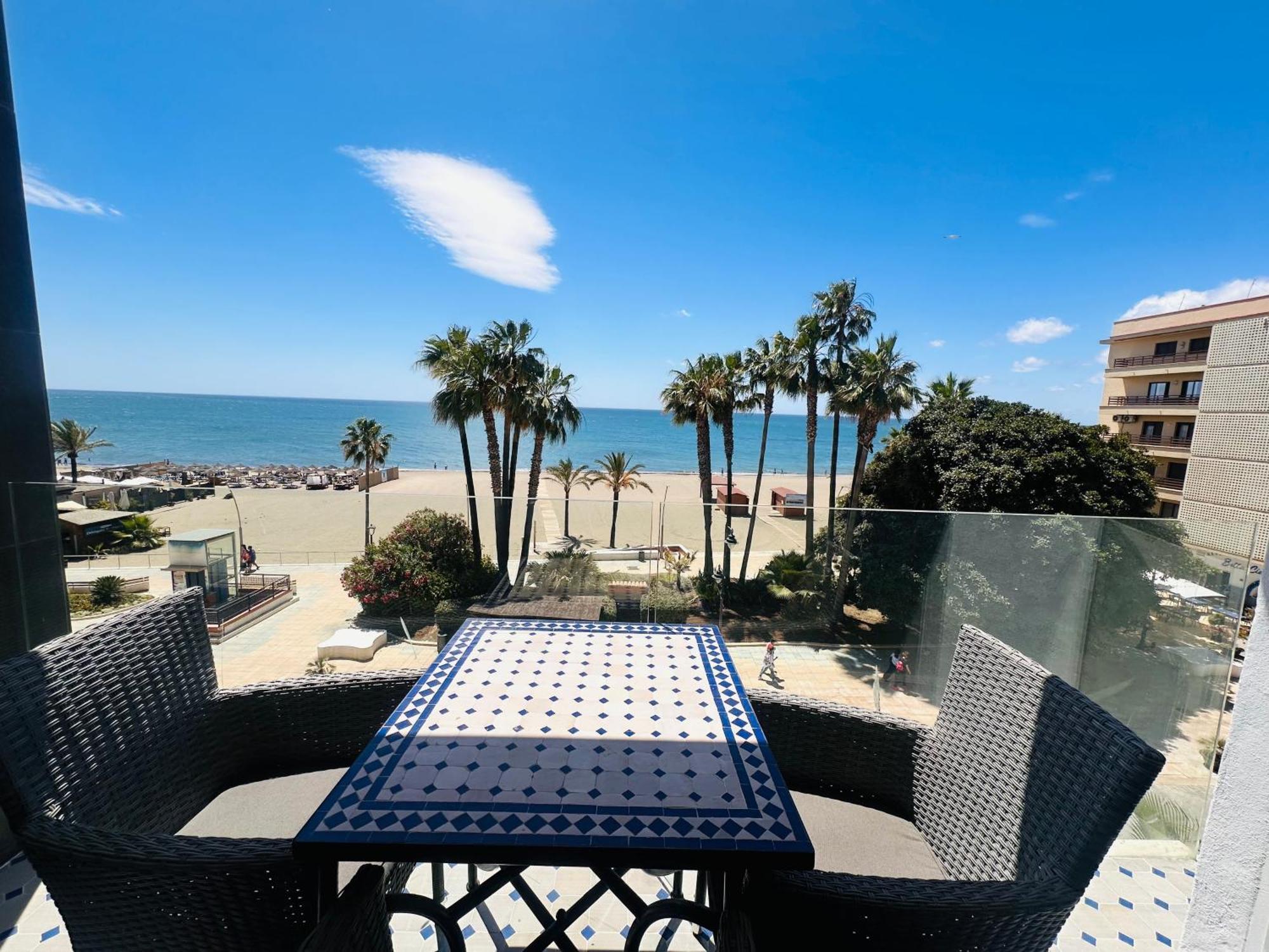 La Viu Leilighet Estepona Eksteriør bilde